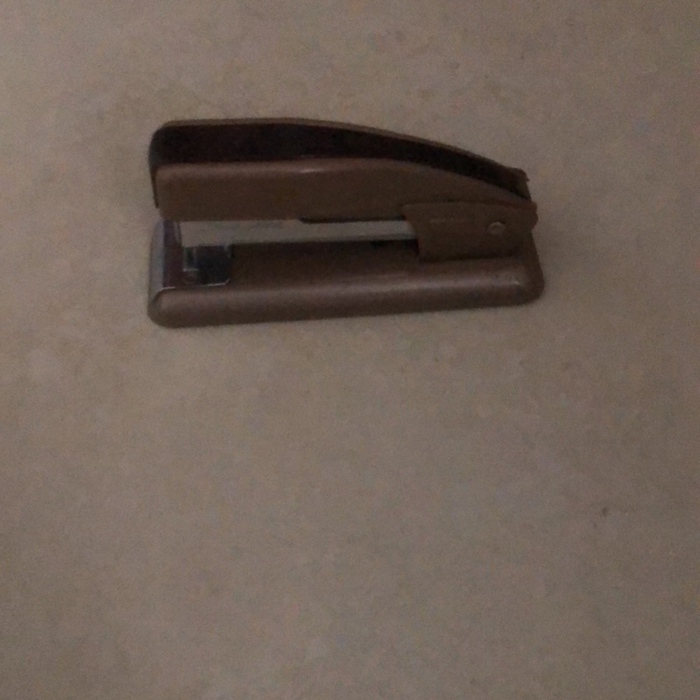 Stapler - Picture 3 of 3